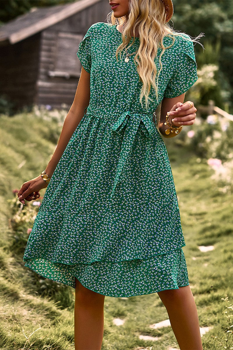 Ditsy Floral Belt Fit Short Sleeve Dress