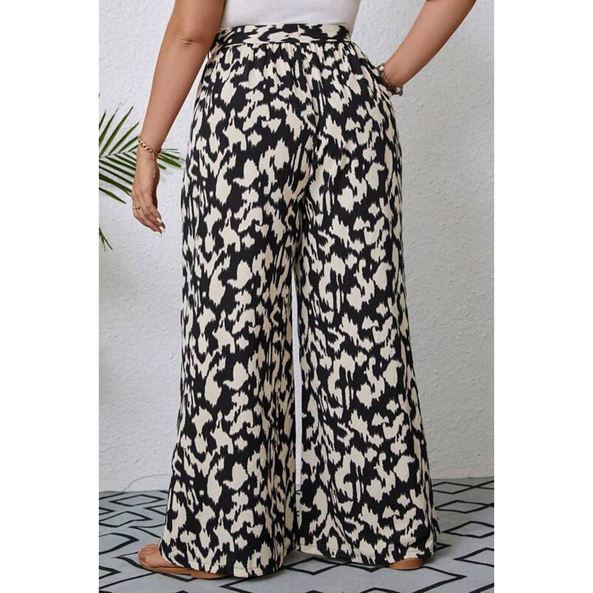 Plus Animal Print Wide Leg Belt Pant - MVTFASHION.COM