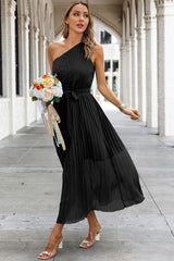 Solid Lined Wrinkle One Shoulder Sleeveless Dress