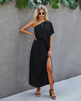 Elegant Off-Shoulder Maxi Dress